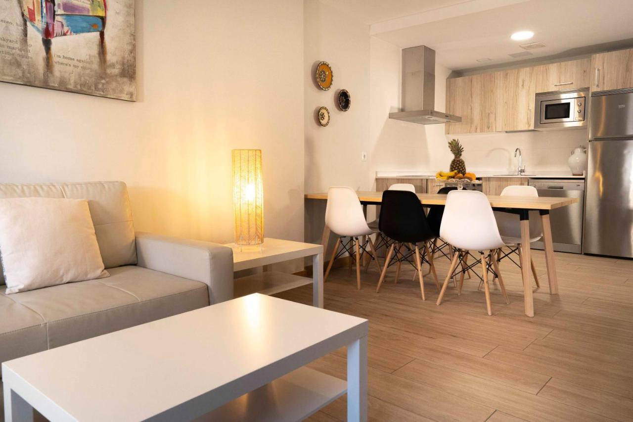 Apartamentos Terraza Ega Естеля Екстериор снимка