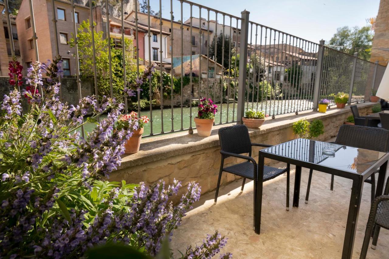 Apartamentos Terraza Ega Естеля Екстериор снимка