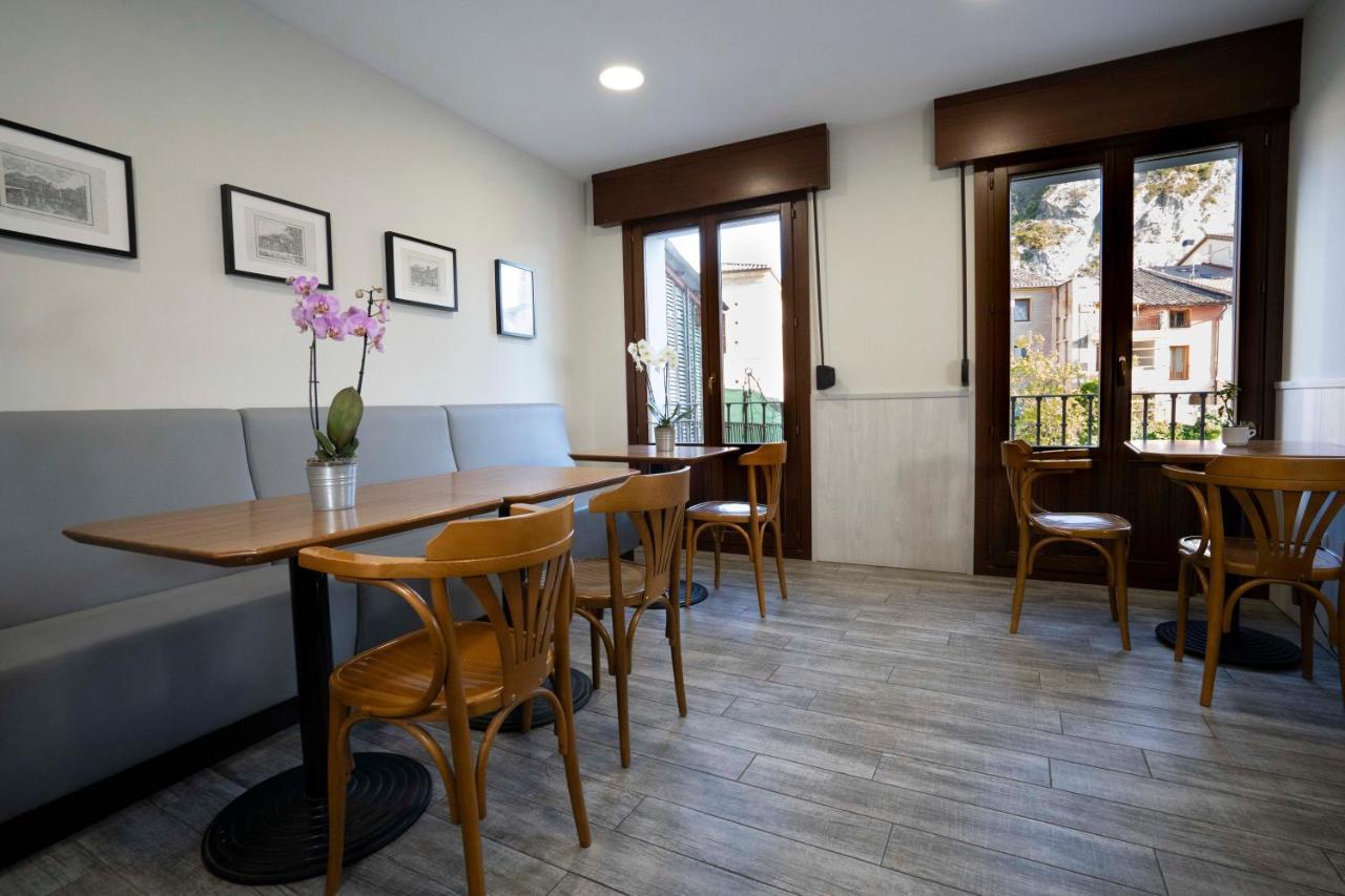 Apartamentos Terraza Ega Естеля Екстериор снимка
