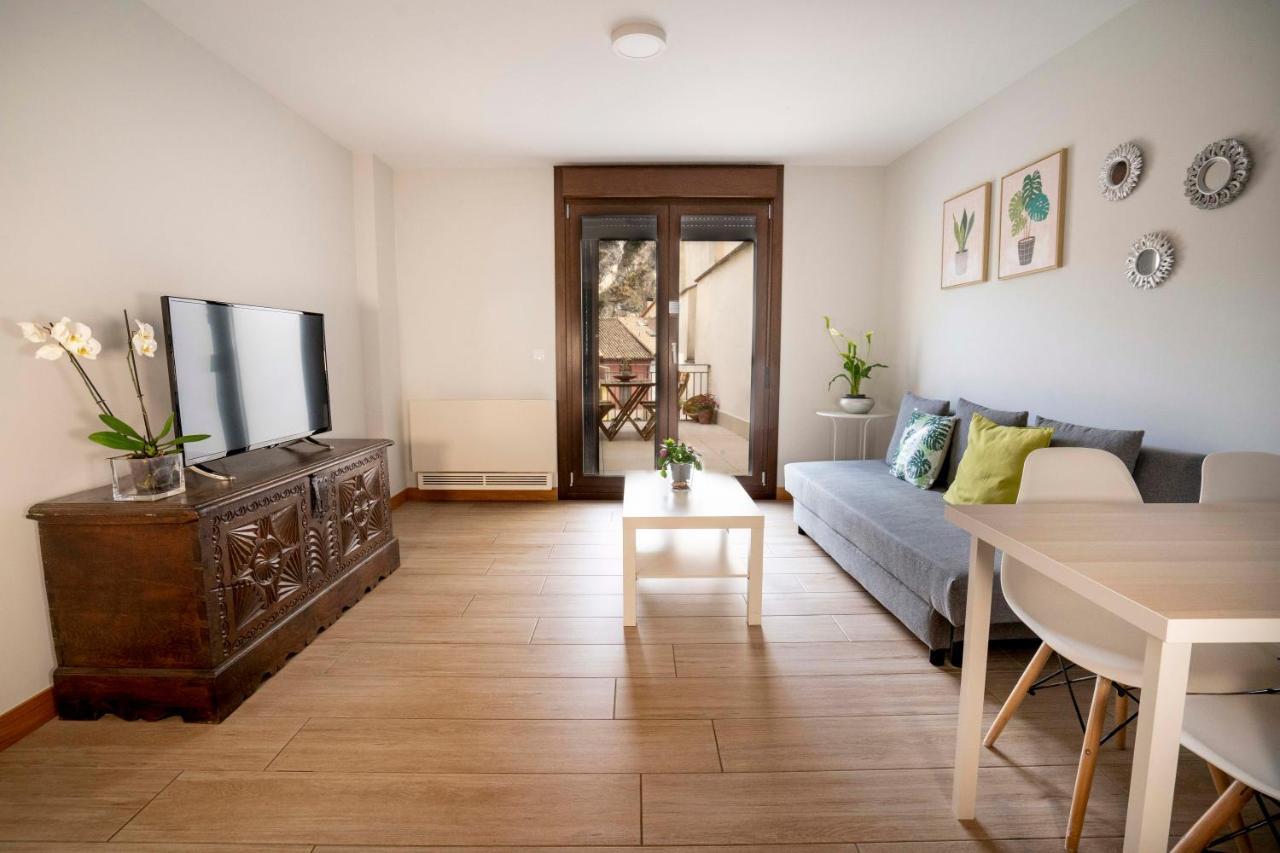 Apartamentos Terraza Ega Естеля Екстериор снимка